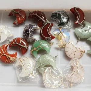 Pendentif lune en cristal enroulé de fil fait main, collier bijou arbre de vie en pierre naturelle.