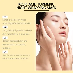 Modelo asiática con piel radiante tras usar Kojic Acid Turmeric Night Wrapping Mask