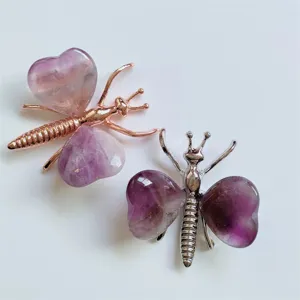 Natural Stone Crystal Butterfly Dragonfly Ornament Heart Shaped Crystal Ore Metal Decor Modern Minimalist Desktop Craft Gift