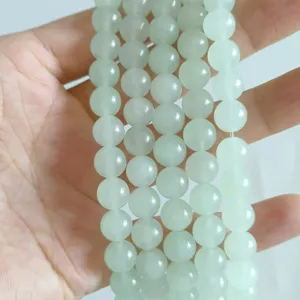 Hochwertige hellgrüne lichtdurchlässige Chalcedon Rundperlen für DIY Schmuckherstellung
