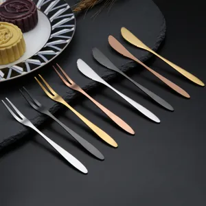 Edelstahl Kuchengabel und Messer Set, bunte Dessert Besteck für Küche und Party Gebrauch.