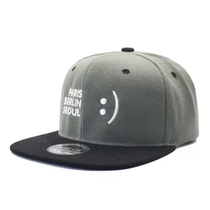 Korean street style snapback baseball hat, green and black flat brim cap with chic embroidery.