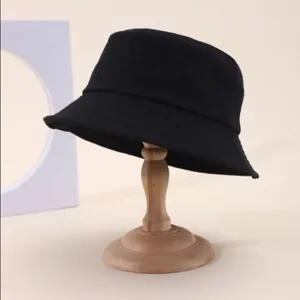 Classic black bucket hat for women men, pure cotton sun protection casual summer outdoor basin hat.