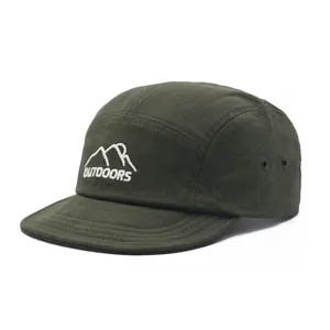 Klassische japanische Vintage Outdoor 5-Panel Camp Cap mit schöner Bergbestickung