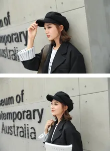 Classic black wool newsboy cap for women, stylish retro beret hat for autumn and winter daily wear.