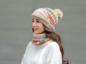 Set cappello e sciarpa in maglia da donna, dolce cuffia con pompon calda per inverno freddo.