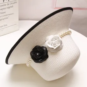 Chapeau de paille vintage français élégant avec perles et camélias, chapeau de soleil anti UV.