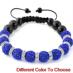 Detail van Shamballa kristallen strass bal armband met 10mm sprankelende strass kralen.