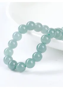 Vista macro detallada de cuentas de jadeíta natural azul translúcido para joyería DIY