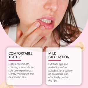 Lippenbalsam Detailansicht mit glatter Textur und sanftem Peelingeffekt für zarte Lippenpflege.