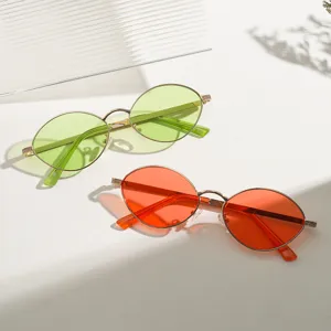Retro ovale Sonnenbrille mit grün und orange getönten Gläsern und Goldmetallrahmen