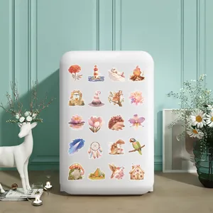 Leuke fee PET stickerpakket waterdichte cartoonsticker voor telefoonhoesje helm decor