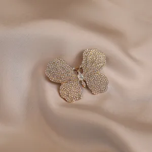 Squisita spilla farfalla in cristallo strass elegante lusso accessorio cappotto donna