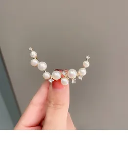 Exquisite pearl crescent brooch detail, elegant shiny zirconia accessory for women suit chic