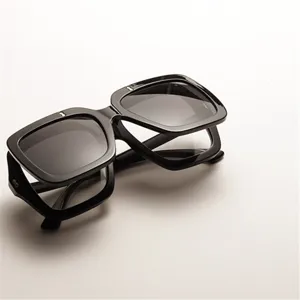Gafas de Sol Cuadradas Oversize Abatibles Retro para Mujeres Hombres Doble Capa Lentes AC Coloridas UV400 Moda Vintage
