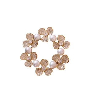 Elegant rhinestone pearl flower wreath brooch pin for women fashion clothing accessories