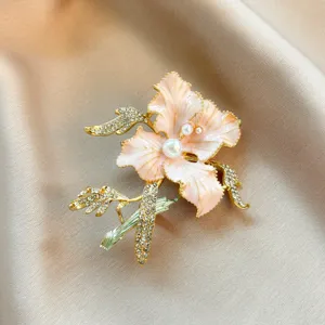 Exquisite enamel rhinestone pearl flower brooch pin, elegant vintage jewelry for suit dress.