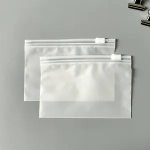 Frosted clear plastic zipper bags, durable and waterproof packaging bags for daily use.