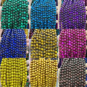 Dettaglio perline a barilotto in vetro stile occhio di tigre multicolore per gioielli DIY
