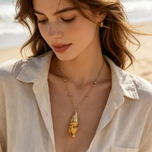 Summer beach resort style conch shell pendant stainless steel necklace for women ocean jewelry