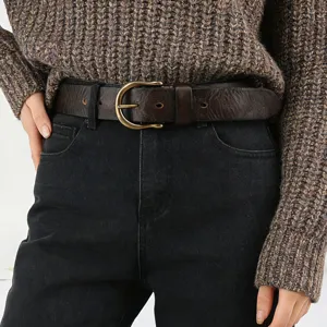 Retro genuine leather belt for men with vintage metal buckle, versatile casual jeans waist belt.