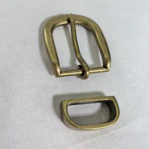 Detailed view of antique zinc alloy belt buckle and loop set for bags and leather craft.
