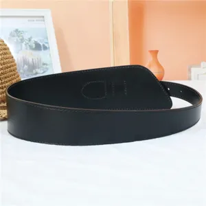 Wide black leather waist belt stylish women dress cinch belt for daily fashion accessory.