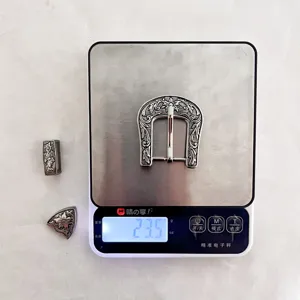 Vintage zinc alloy floral engraved belt buckle detail showing weight 23.5g for accessories