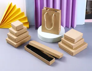 Collection de boîtes à bijoux en papier kraft minimaliste avec sac cadeau assorti