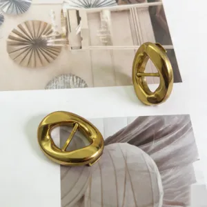 Zinc alloy irregular gold belt buckle accessory, perfect for stylish leather craft projects.