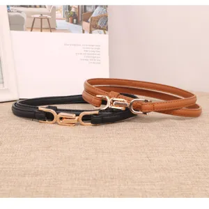 Schlichter Damen Taillengürtel in Schwarz und Braun aus PU Leder für Sommerkleider und Hemden.