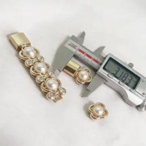 Fibbia per cintura fiore perla strass accessori in metallo elegante moda donna decorativo