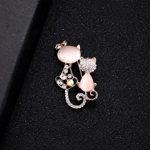 Vintage Alloy Rhinestone Artificial Pearl Cat Brooch Pin For Women Sweater Coat Anti-Glare Decorative Jewelry