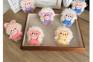 Ensemble de broches mouton en peluche avec lunettes et tenues colorées
