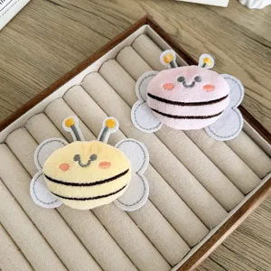Accessoires d'abeille en peluche pour vêtements sacs et bijoux artisanaux faits main