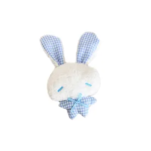 Porte-clés mignon lapin en peluche avec oreilles à carreaux bleus et corps en étoile