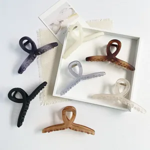Lot de sept grandes pinces à cheveux mates aux couleurs vintage assorties pour coiffure femme