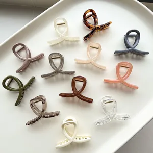 Grandes Pinces à Cheveux en Polycarbonate de 8cm pour Femmes Minimaliste Pince à Requin Tenue Forte Accessoire de Coiffure