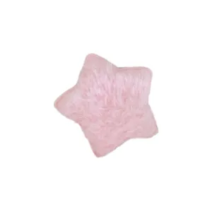 Accessoire étoile en peluche rose pour pinces à cheveux, chaussures et sacs DIY. Doux.