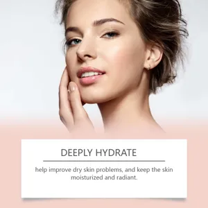 Photo en gros plan du visage montrant l'hydratation profonde et les soins de la peau.