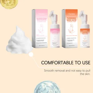 Vue détaillée de la mousse nettoyante VIARELINE avec mousse riche, flacons 100ml et emballage.