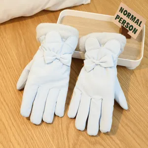 Guanti invernali caldi e carini da donna con orecchie di coniglio, polsini in peluche touch screen.