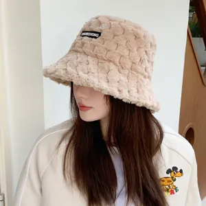 Winter plush bucket hat for women, thick warm fuzzy fisherman hat with woven texture, beige.
