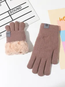 Winter warm knit gloves for men and women, thick plush lined touchscreen thermal gloves.