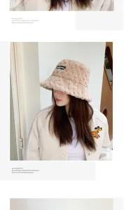 Cozy winter plush bucket hat for women, thick warm mink fleece cute casual Japanese style.