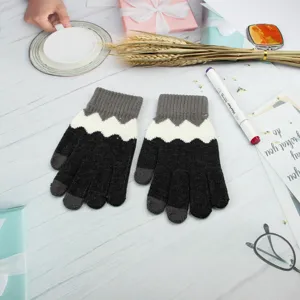 Damen Winter warme Strick Touchscreen Handschuhe schwarz weiss grau modische Outfits