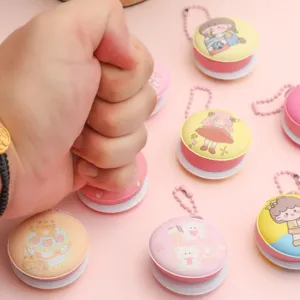 Lindo mini cuaderno de descompresión macaron de dibujos animados con cadena portátil.
