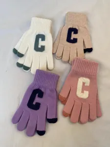 Gants tricotes tactiles chauds d'hiver pour femmes design mignon lettre c mitotes a cinq doigts