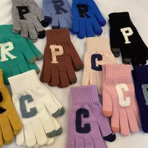 Gants d'hiver pour femmes chauds en tricot tactiles avec lettres couleur unie cinq doigts