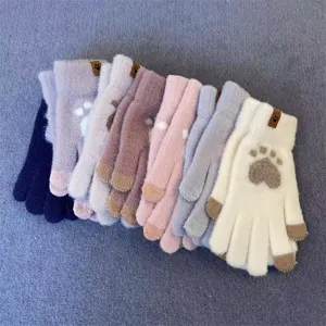 Cute cat paw knit touchscreen winter gloves detail view, warm woolen material for women.